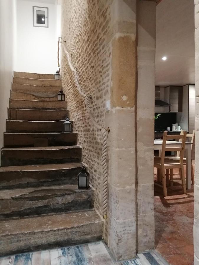 Charmante Petite Maison De La Cote Normande กูร์เซิล-โซร์-แม ภายนอก รูปภาพ