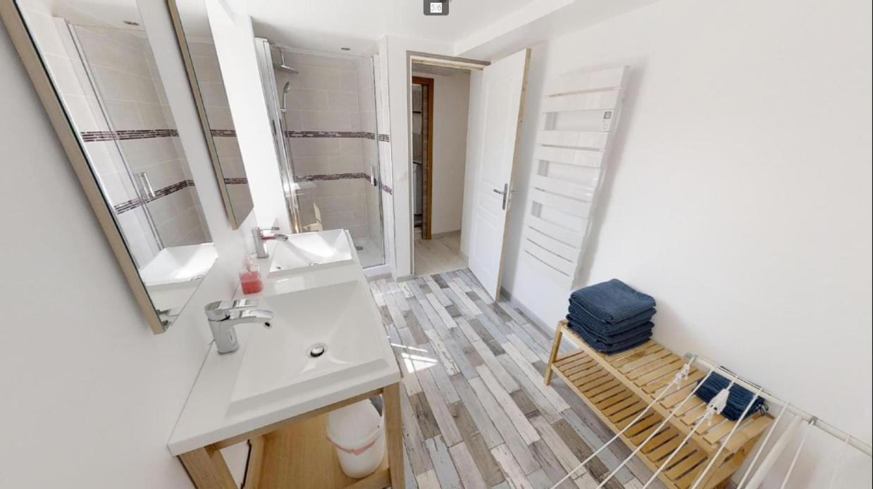 Charmante Petite Maison De La Cote Normande กูร์เซิล-โซร์-แม ภายนอก รูปภาพ